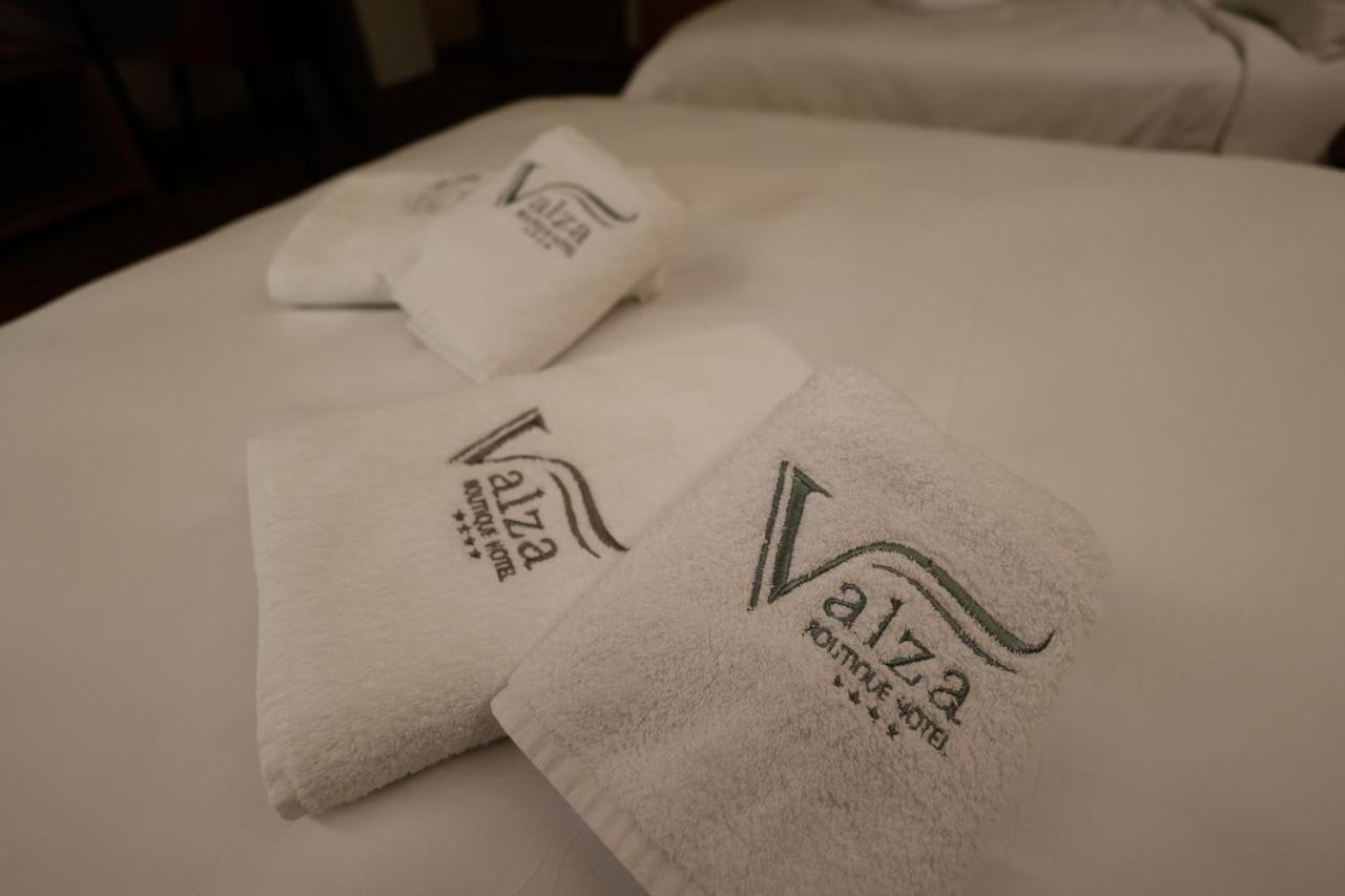 Valza Boutique Hotel Влёра Экстерьер фото
