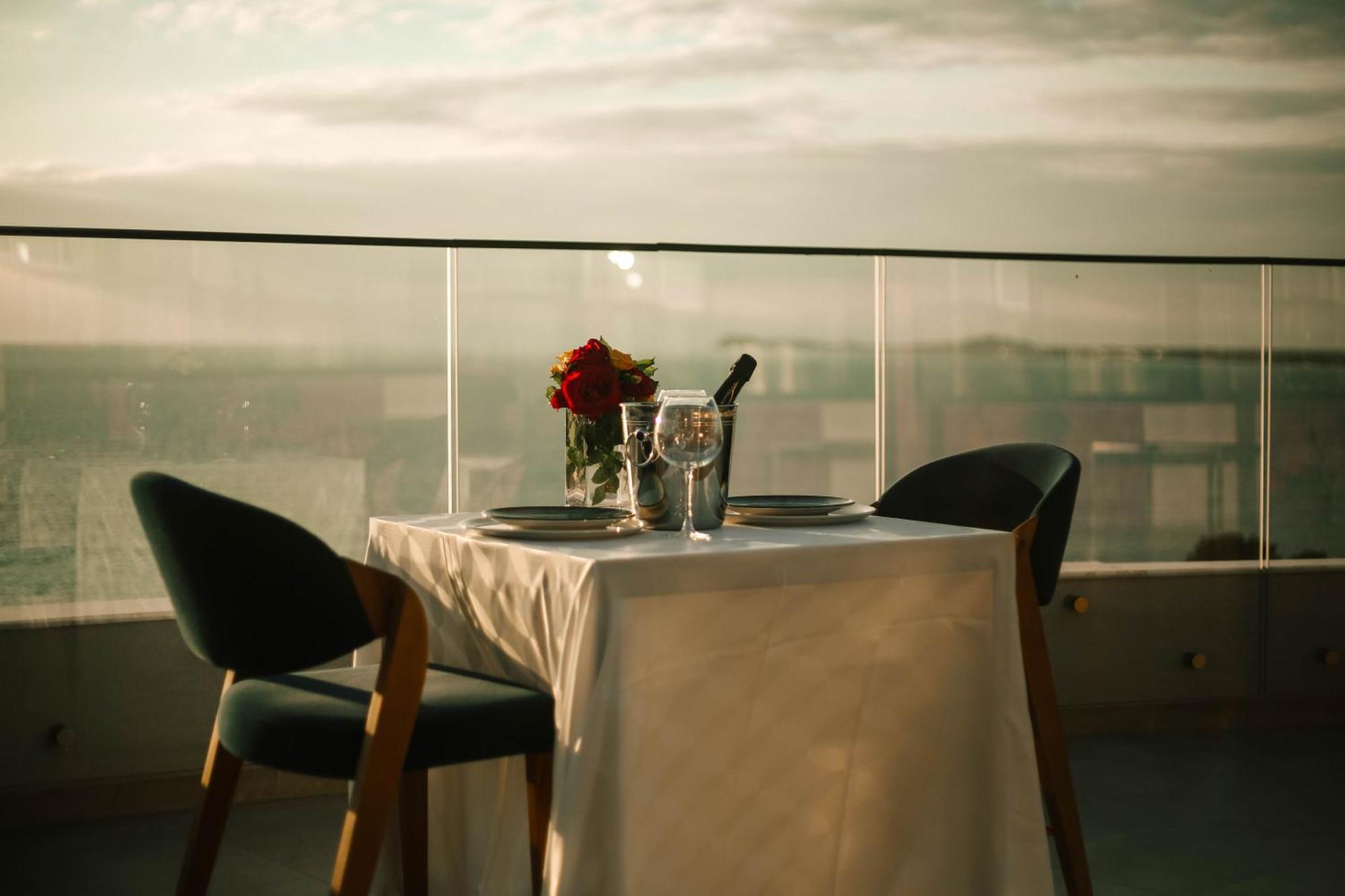 Valza Boutique Hotel Влёра Экстерьер фото