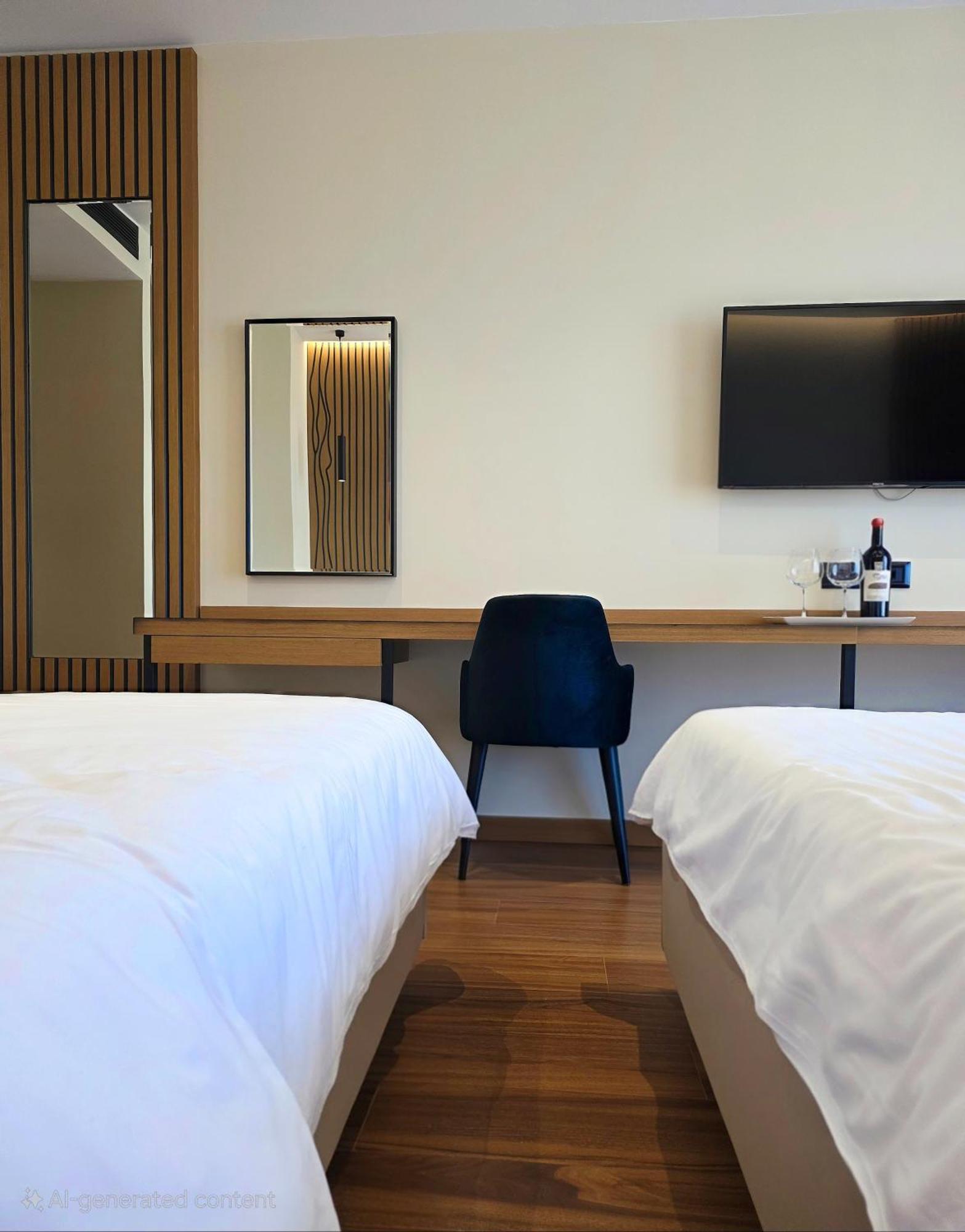 Valza Boutique Hotel Влёра Экстерьер фото