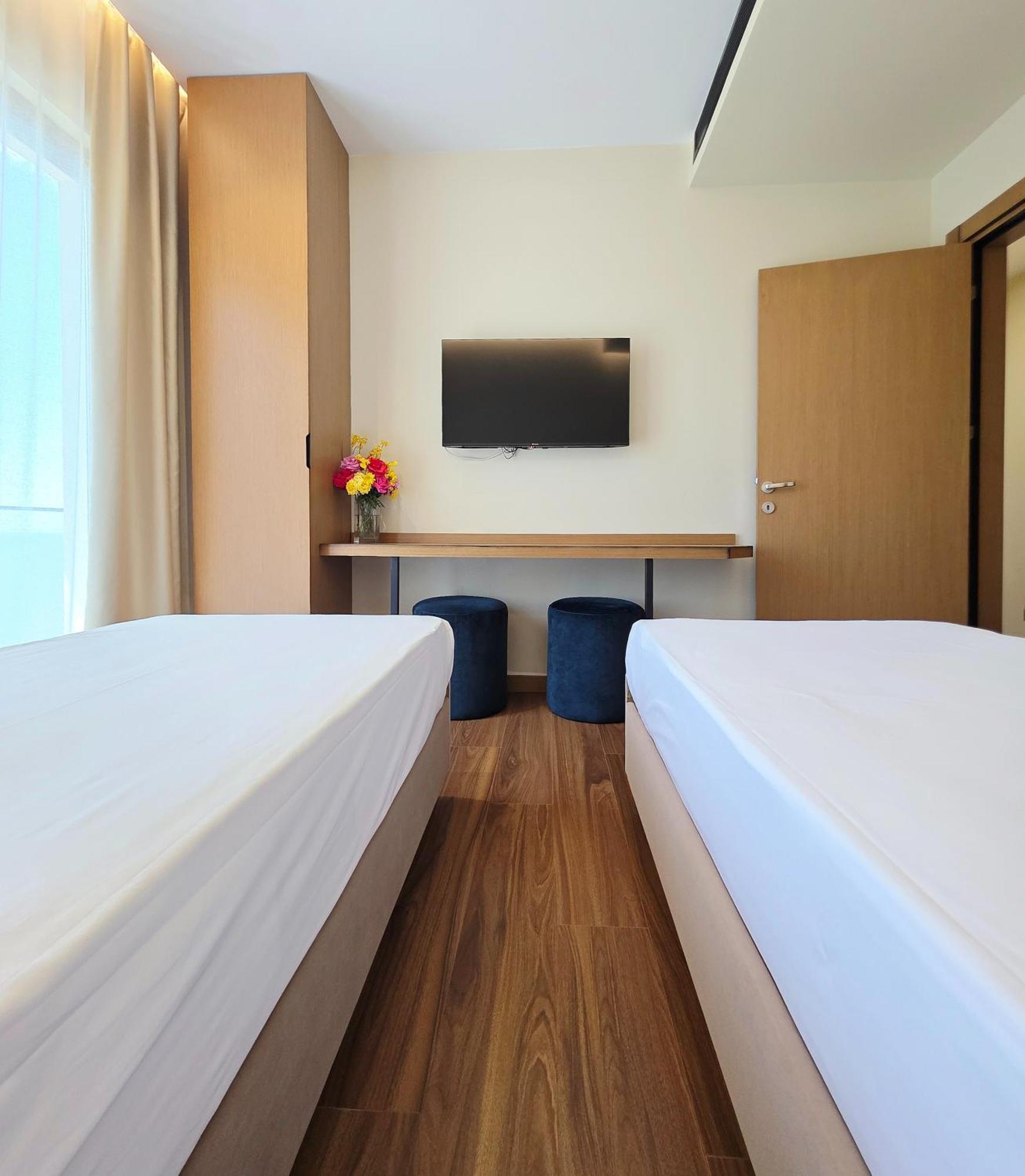 Valza Boutique Hotel Влёра Экстерьер фото