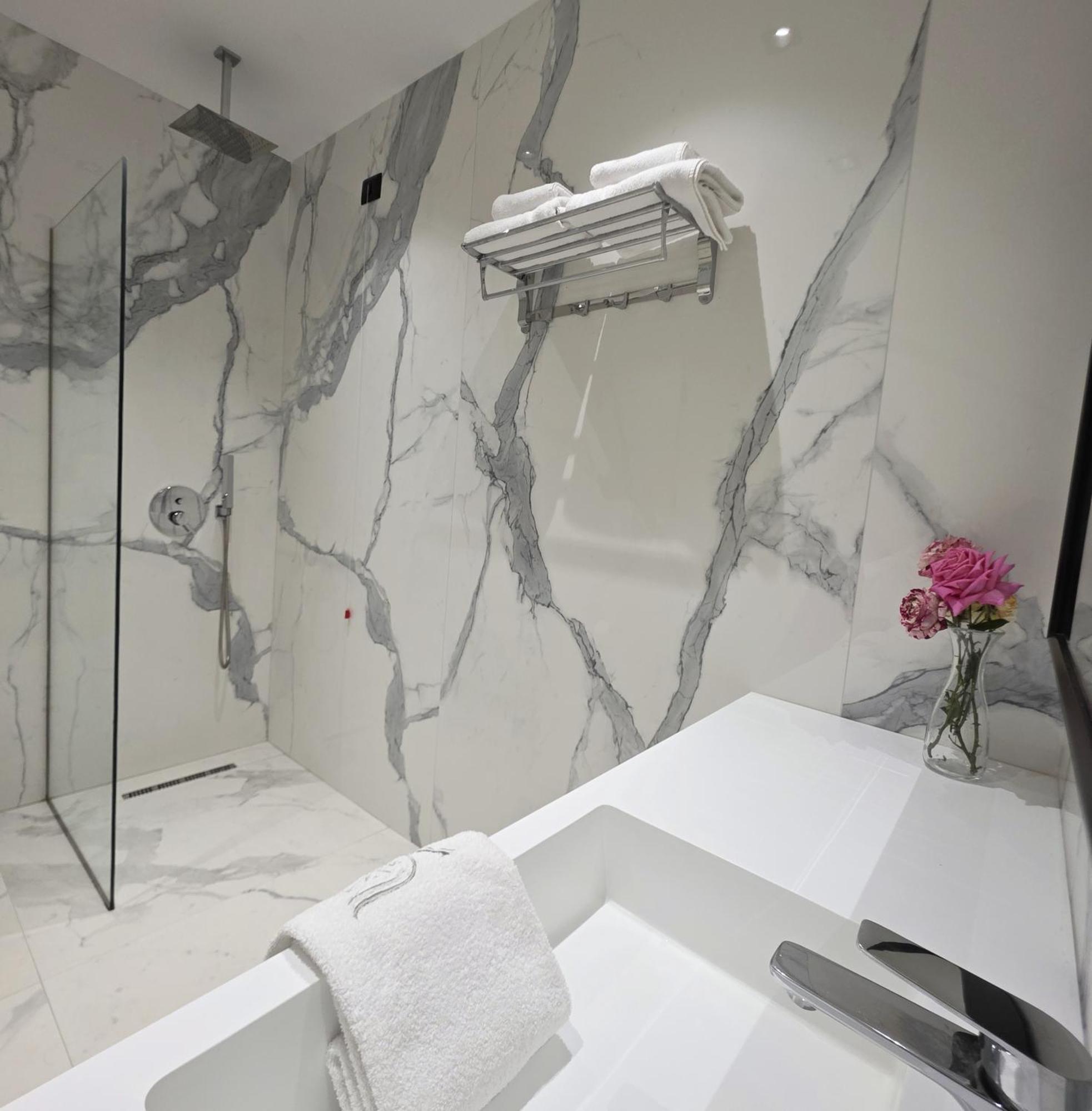 Valza Boutique Hotel Влёра Экстерьер фото